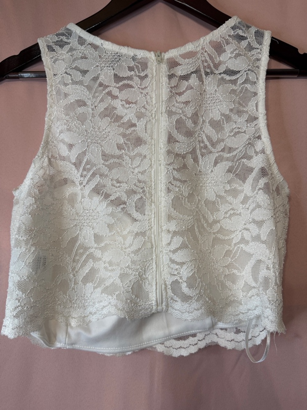 City Triangles White Lace Crop Top - Picture 3 of 8